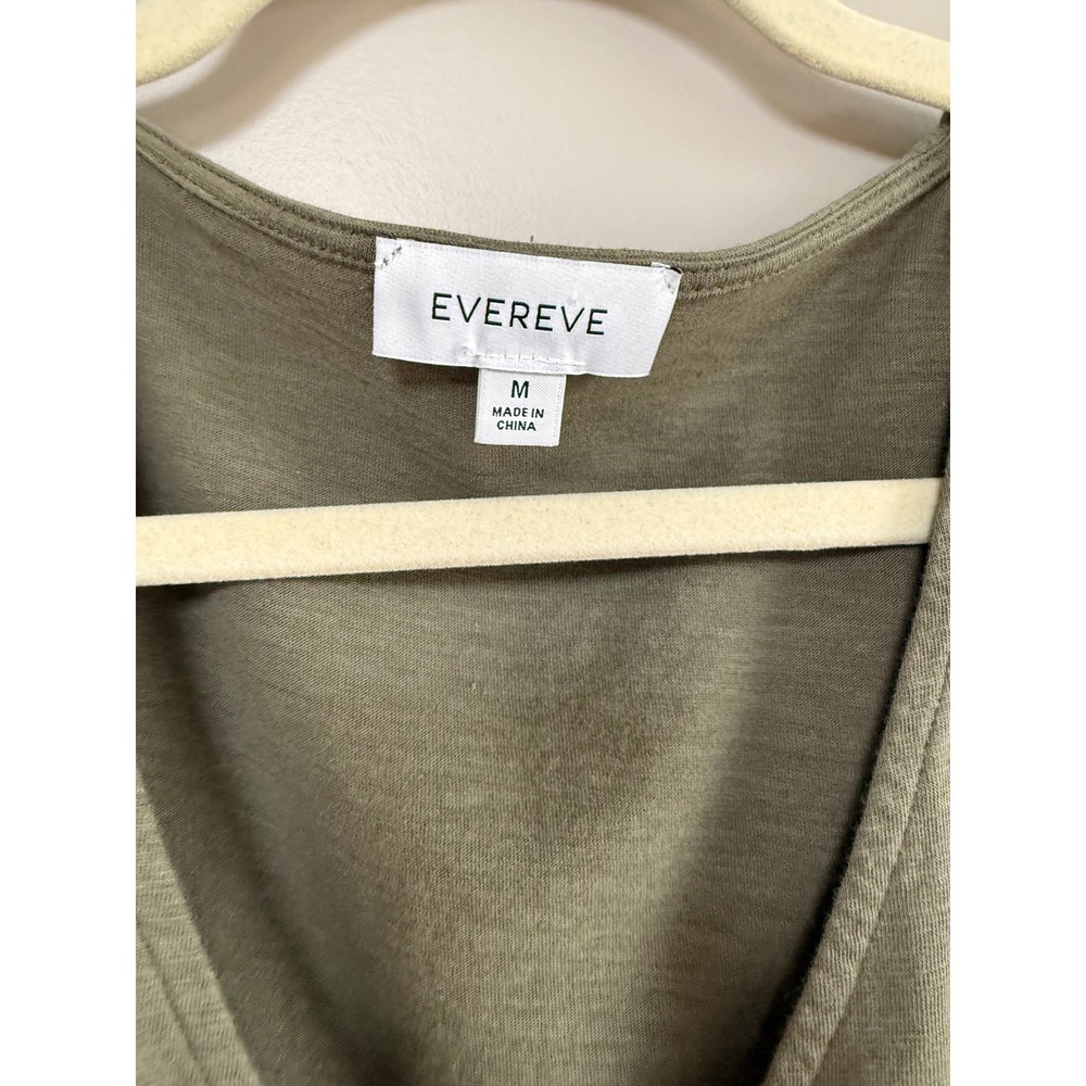 Evereve Olive Green Smocked Blouson V-Neck Slub Knit Top Medium - Picture 3 of 6